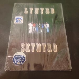 Lynyrd Skynyrd 1977 survivors tour concert  program SEALED NEVER OPENED